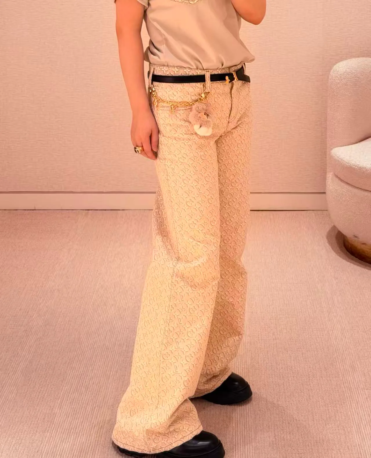 Джинсы Женские Louis Vuitton 11586416