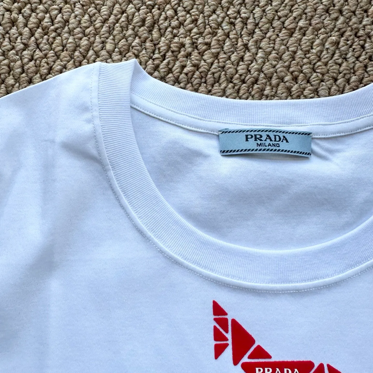 Футболки Женские Prada 5892821