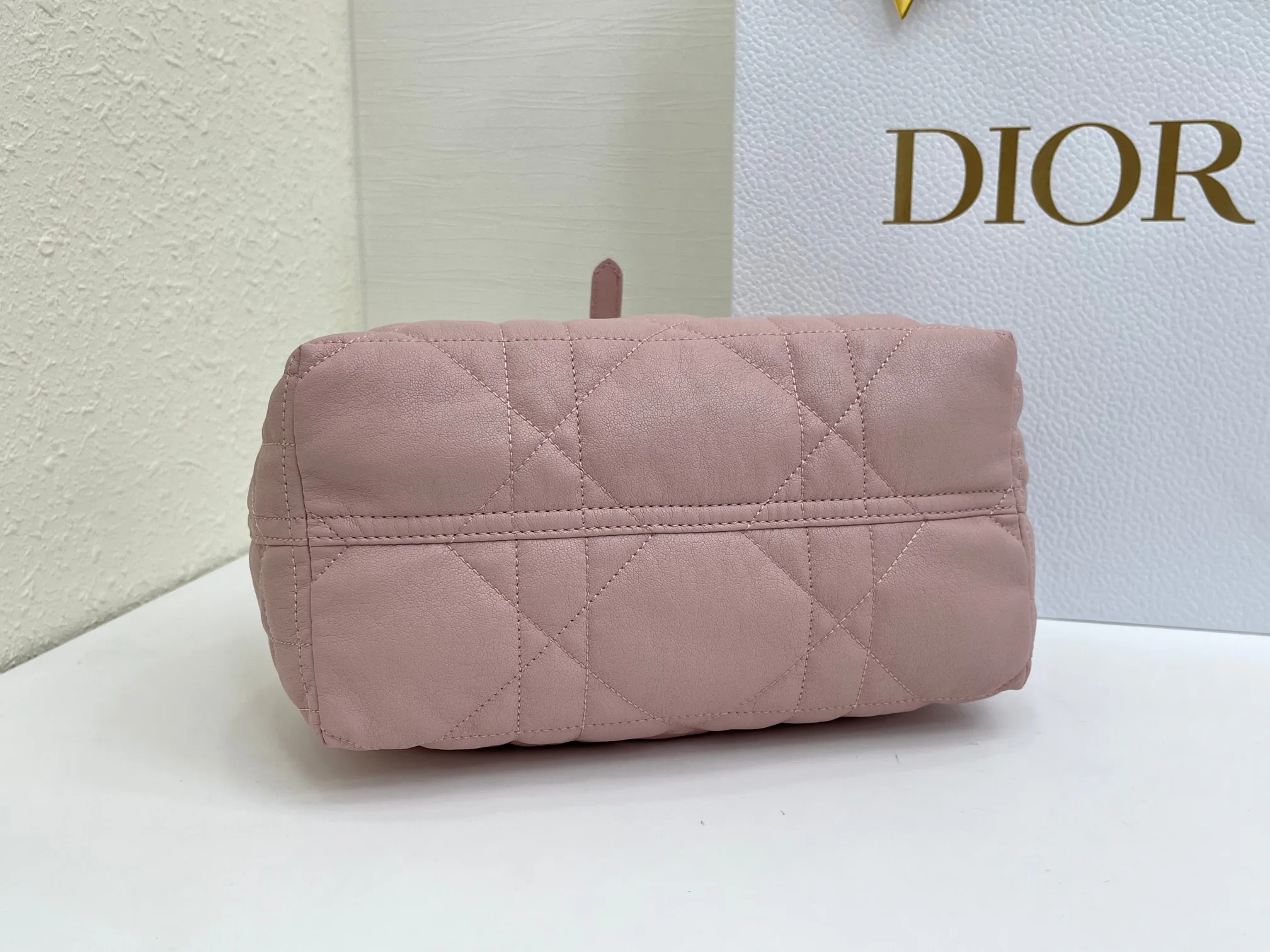 Классические Сумки Женские Christian Dior 17407079