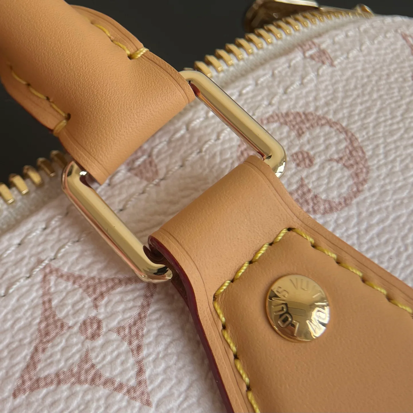 Классические Сумки Женские Louis Vuitton 11564777