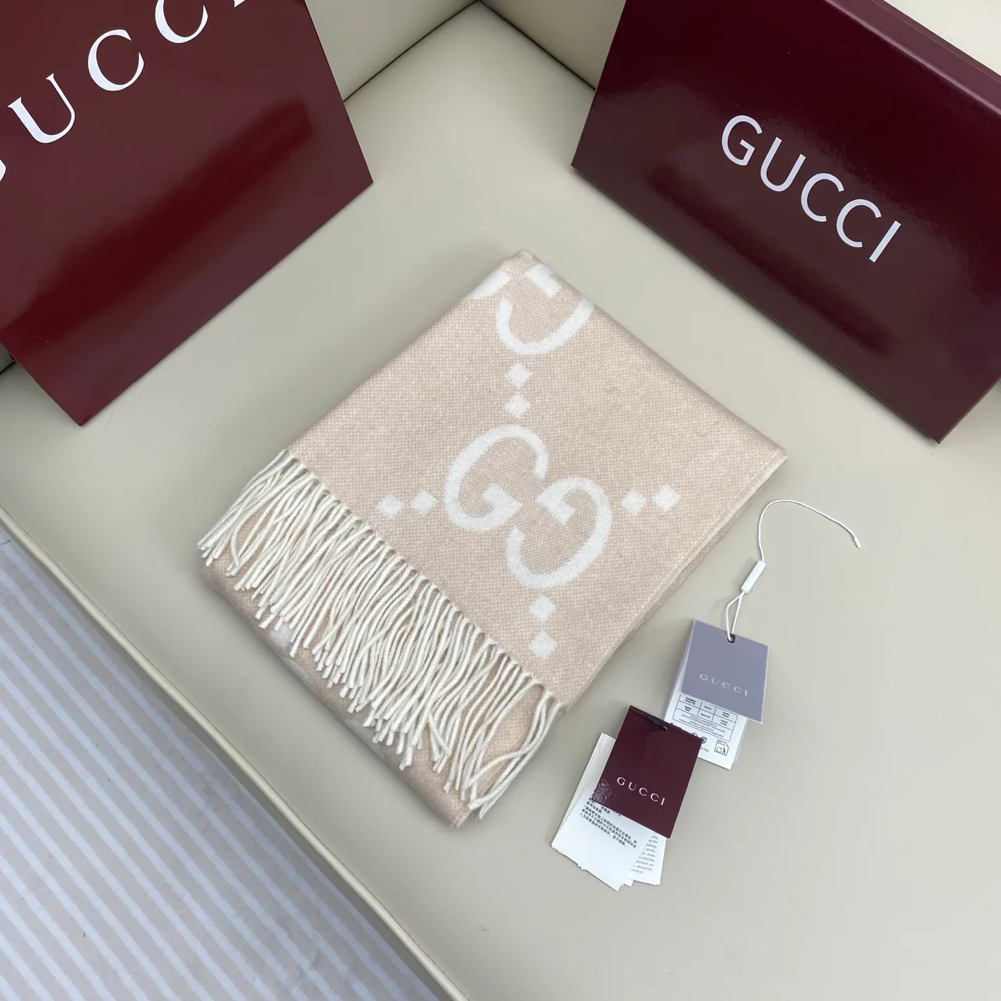 Шарфы Gucci 401783