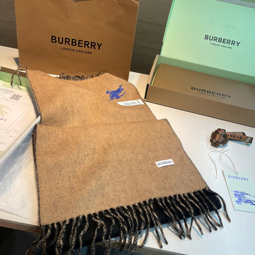 Шарфы Burberry 824013