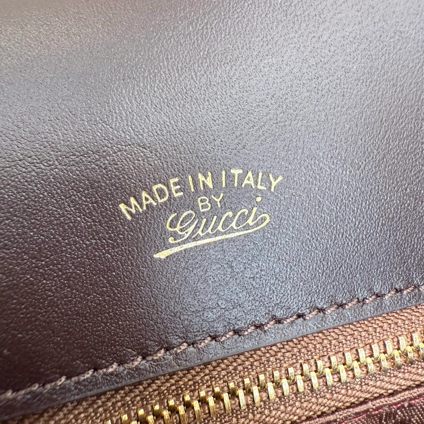 Классические Сумки Женские Gucci 18156485