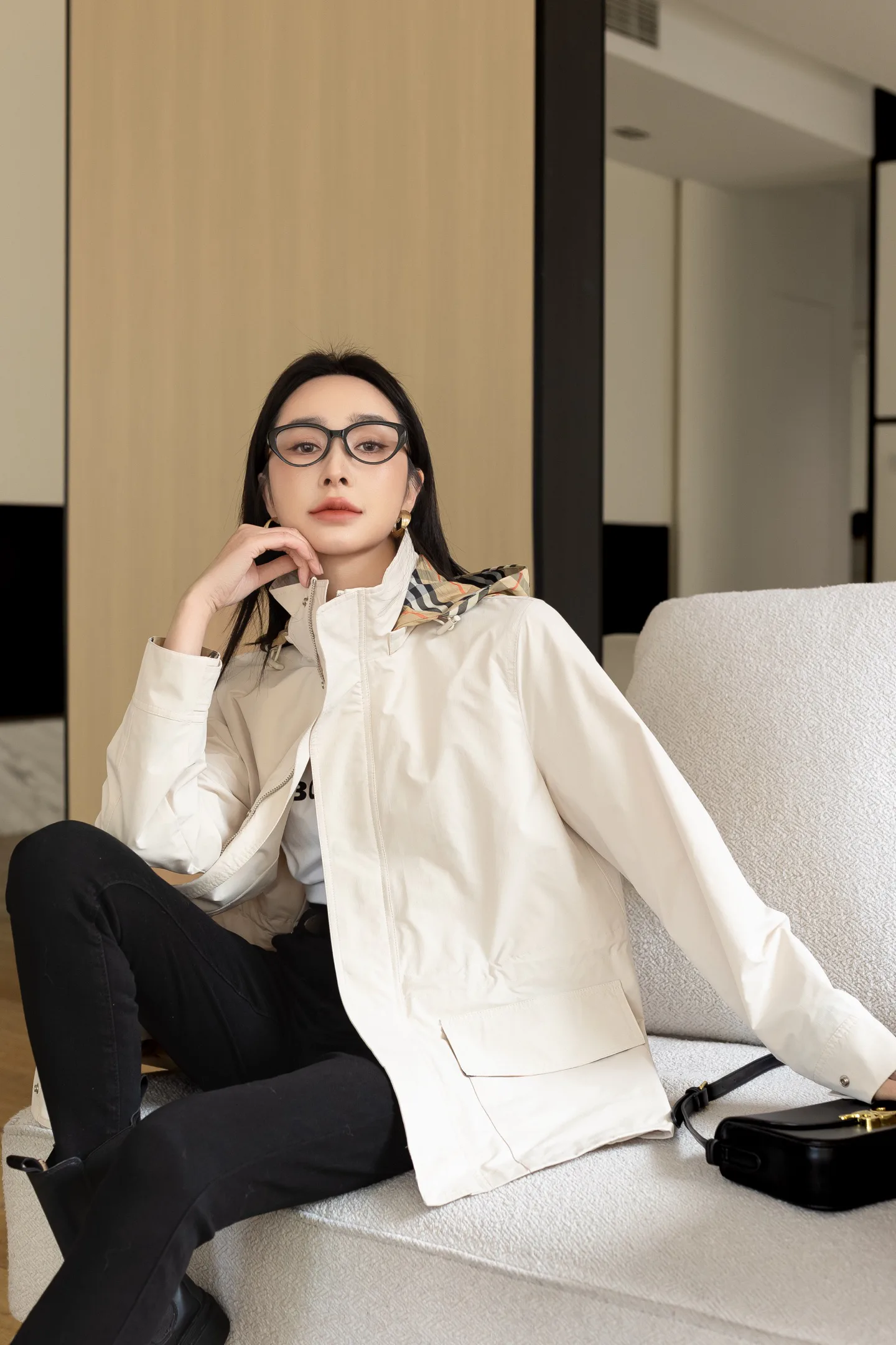 Куртки И Пуховики Женские Burberry 11698733