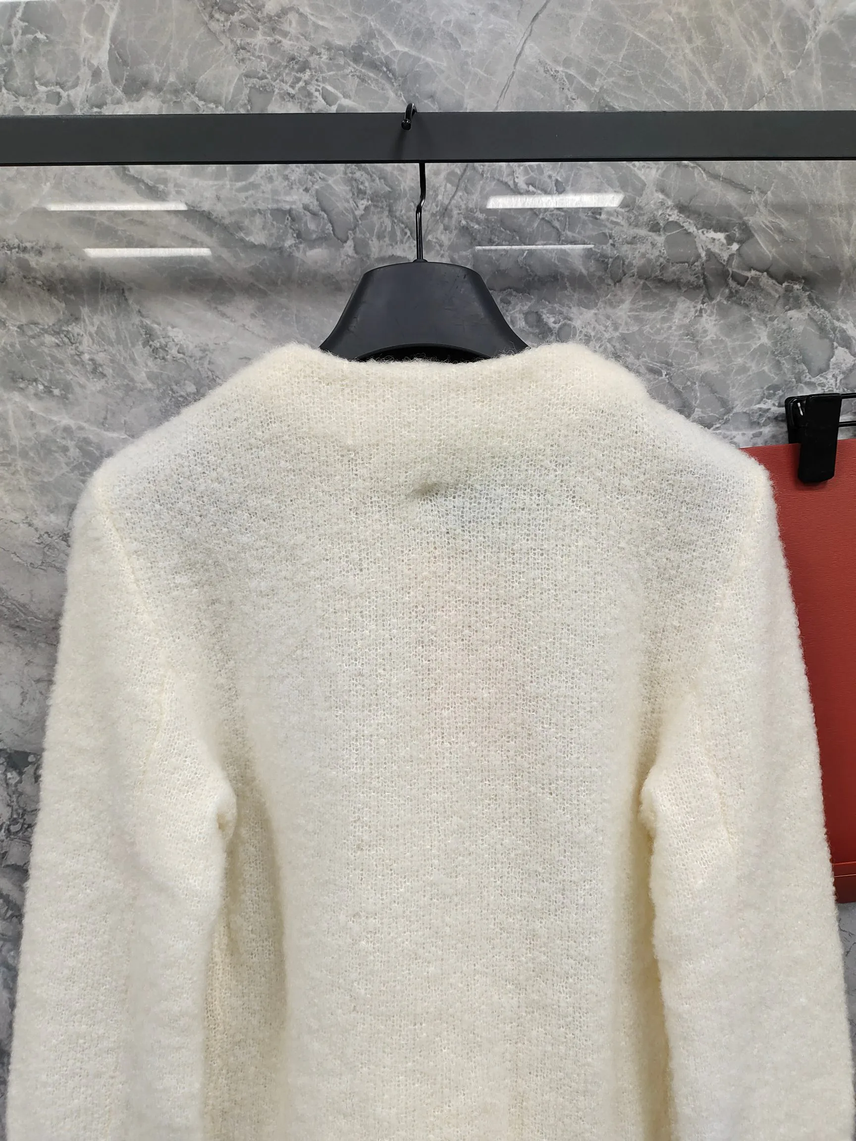 Куртки И Пуховики Женские Miu Miu 18158528