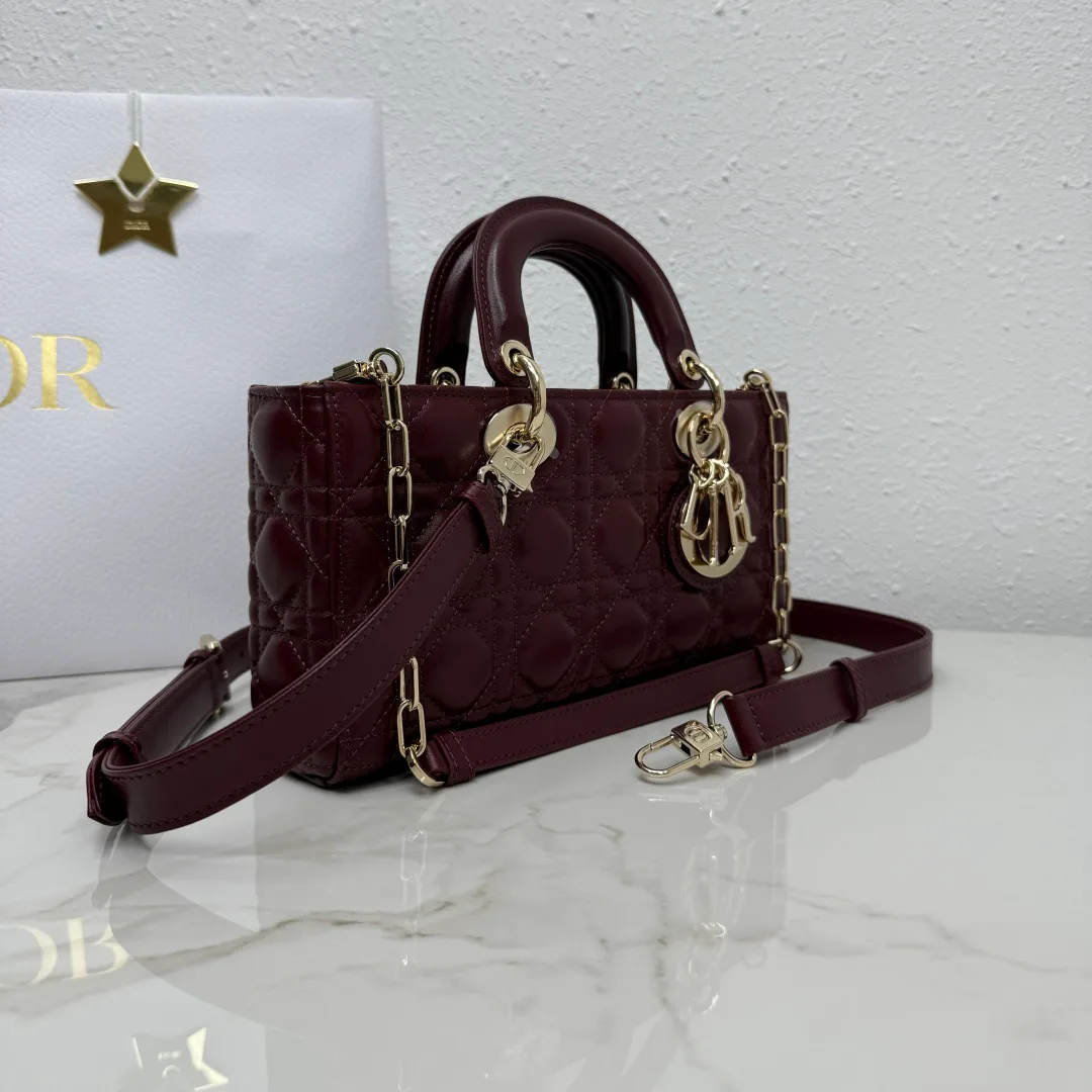 Классические Сумки Женские Christian Dior 17601424