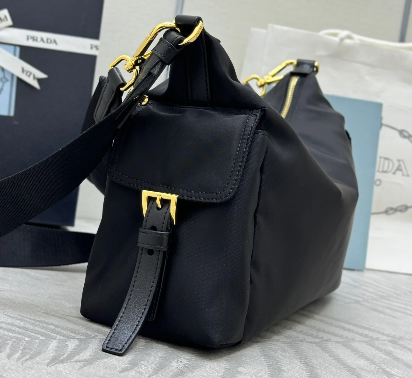 Сумки На Ремне Женские Prada 12583856