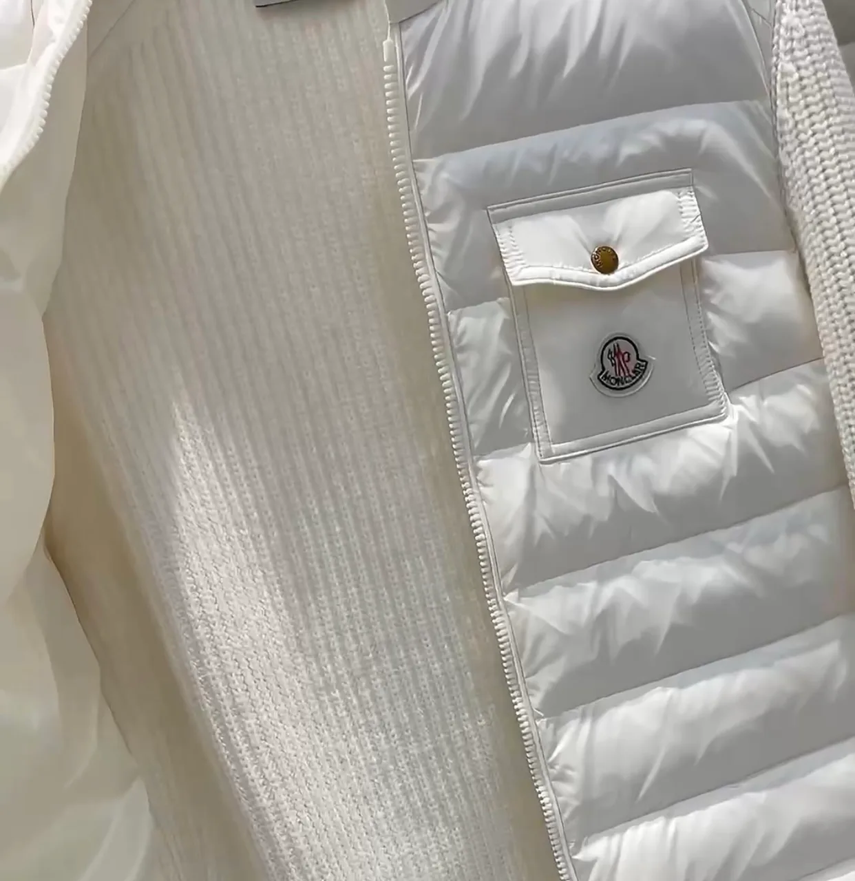 Куртки И Пуховики Женские Moncler 18566214