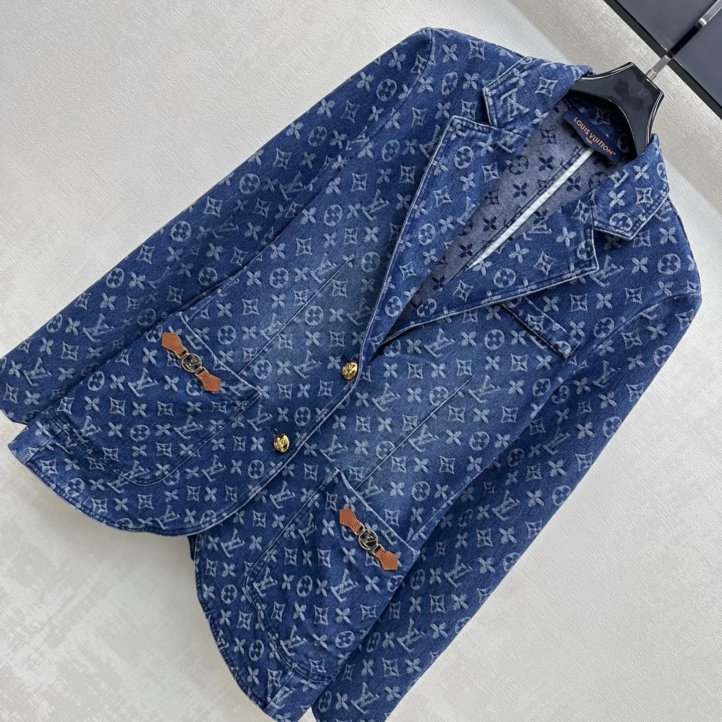 Жакеты Женские Louis Vuitton 18279137