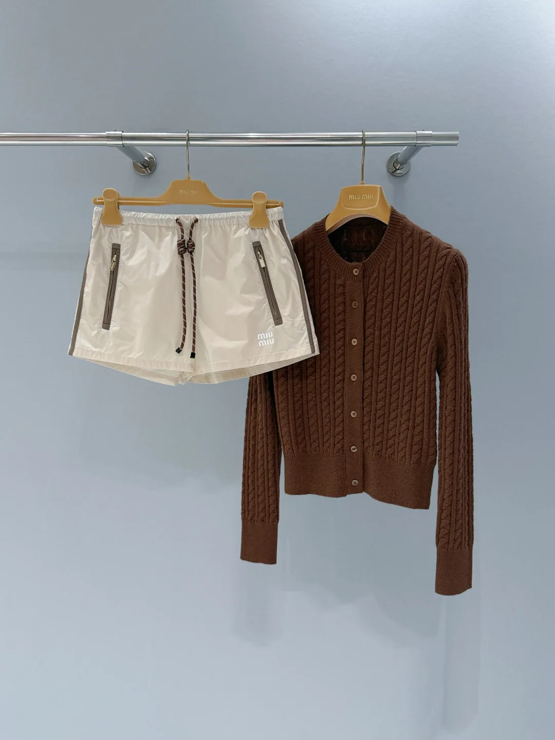 Шорты Женские Miu Miu 10994084