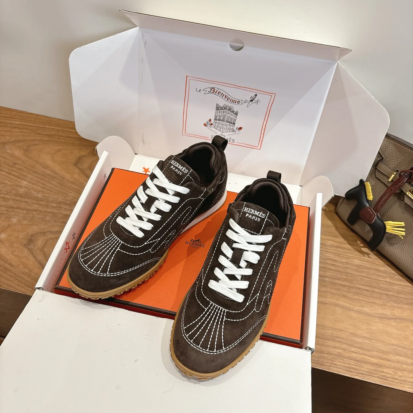 Кроссовки Женские Hermes 18729855