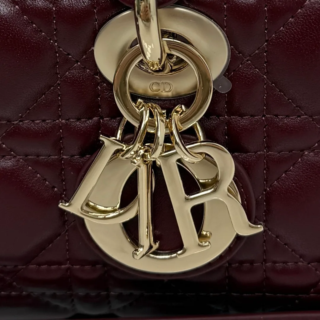 Классические Сумки Женские Christian Dior 17601428