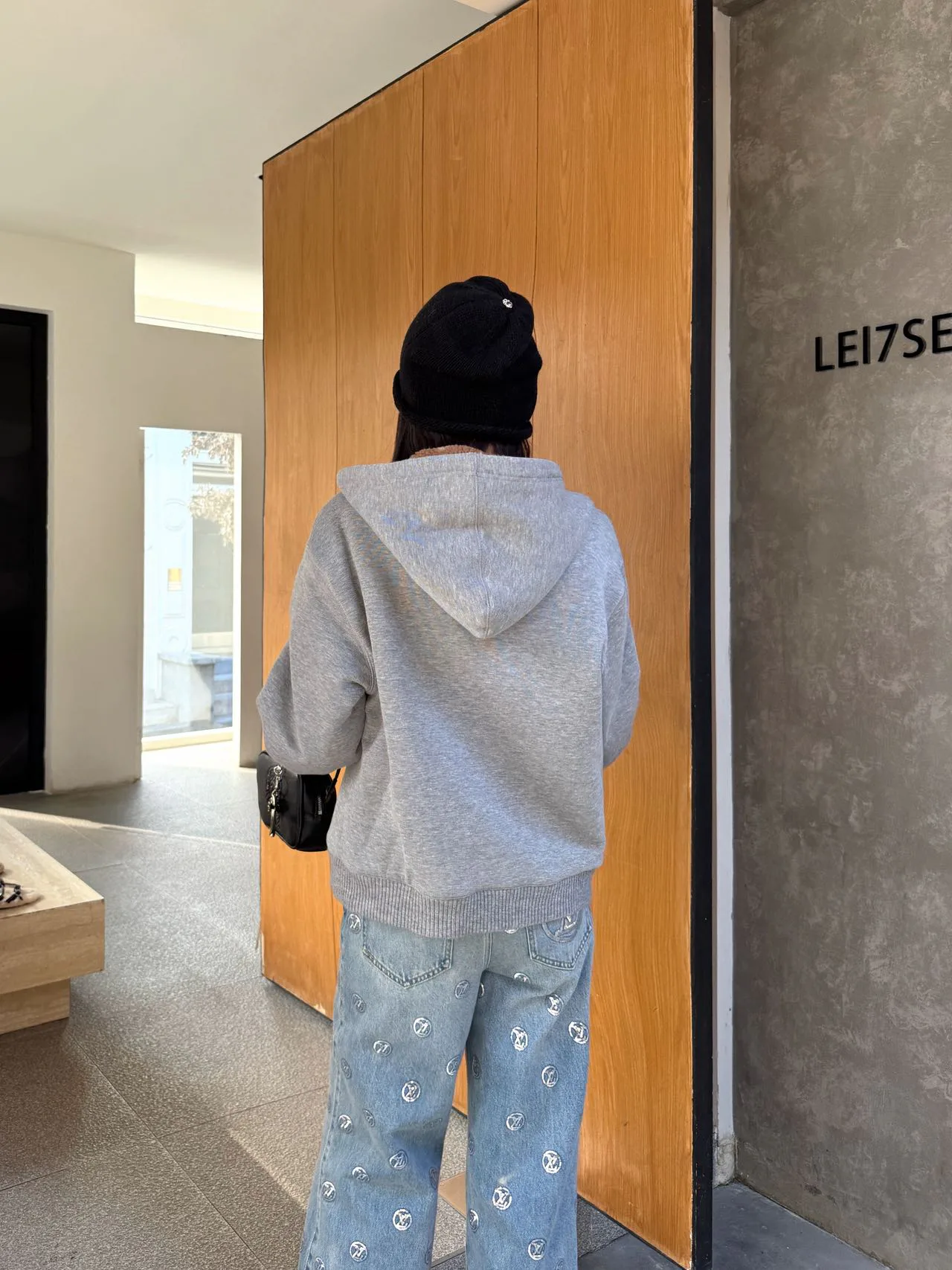 Куртки И Пуховики Женские Louis Vuitton 978443