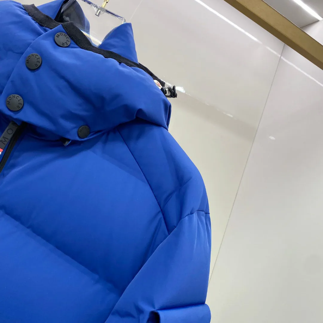 Куртки И Пуховики Мужские Moncler 1129770