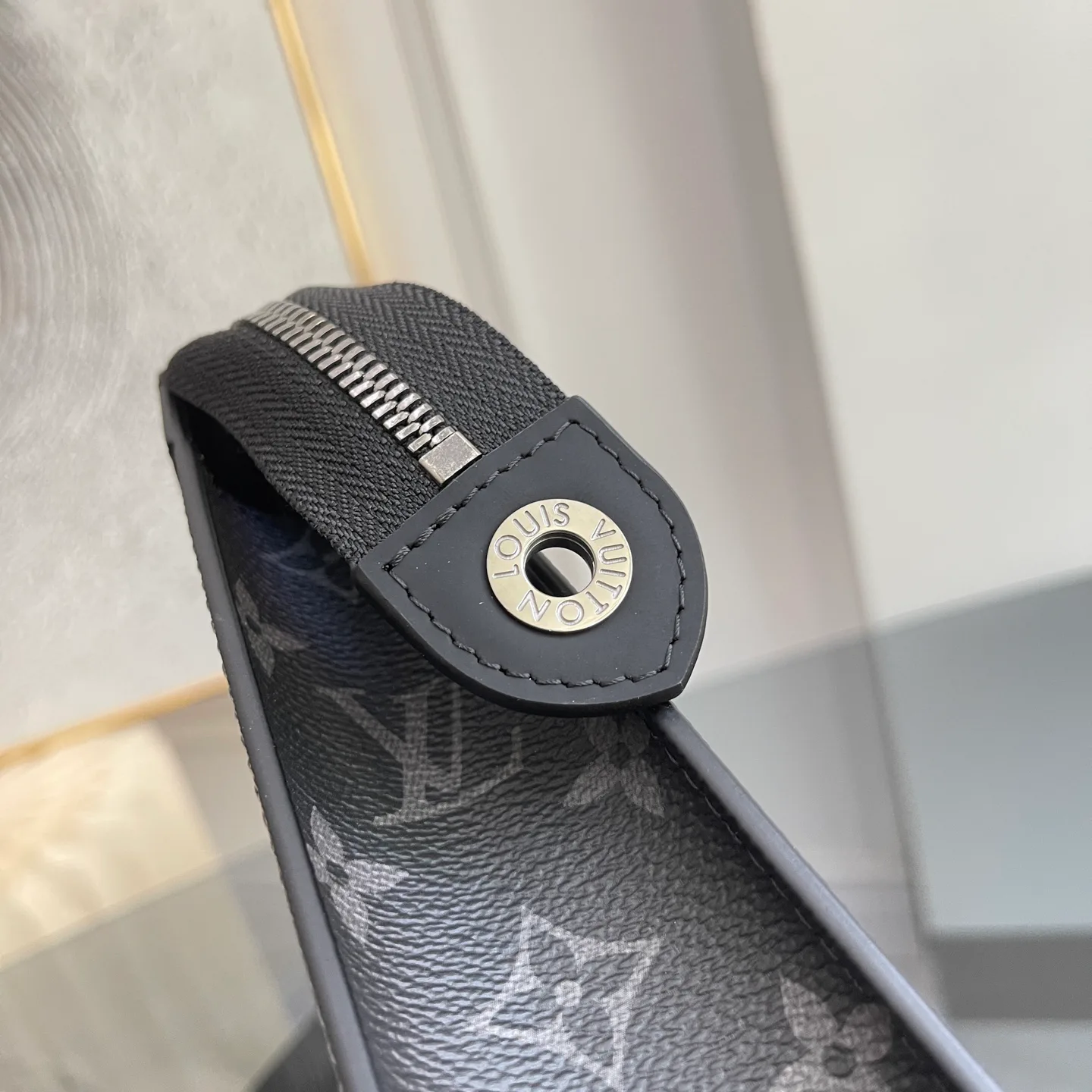 Клатчи Женские Louis Vuitton 11668944