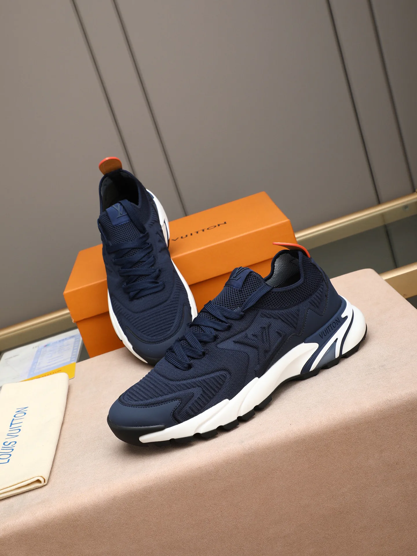 Кроссовки Мужские Louis Vuitton 1277008