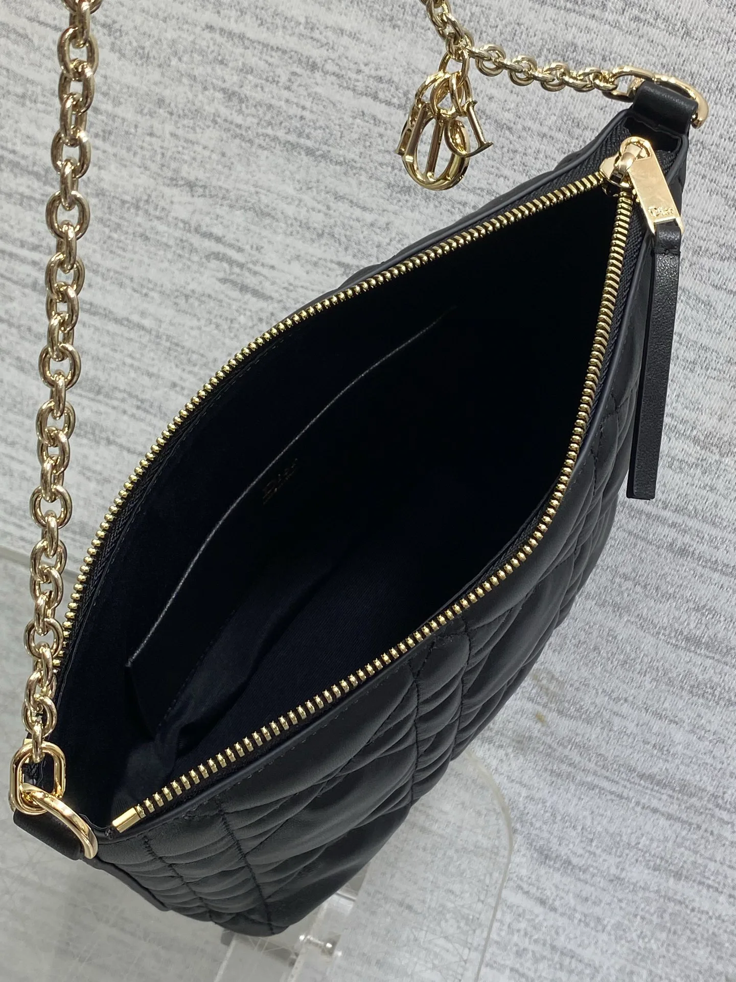 Классические Сумки Женские Christian Dior 17629541