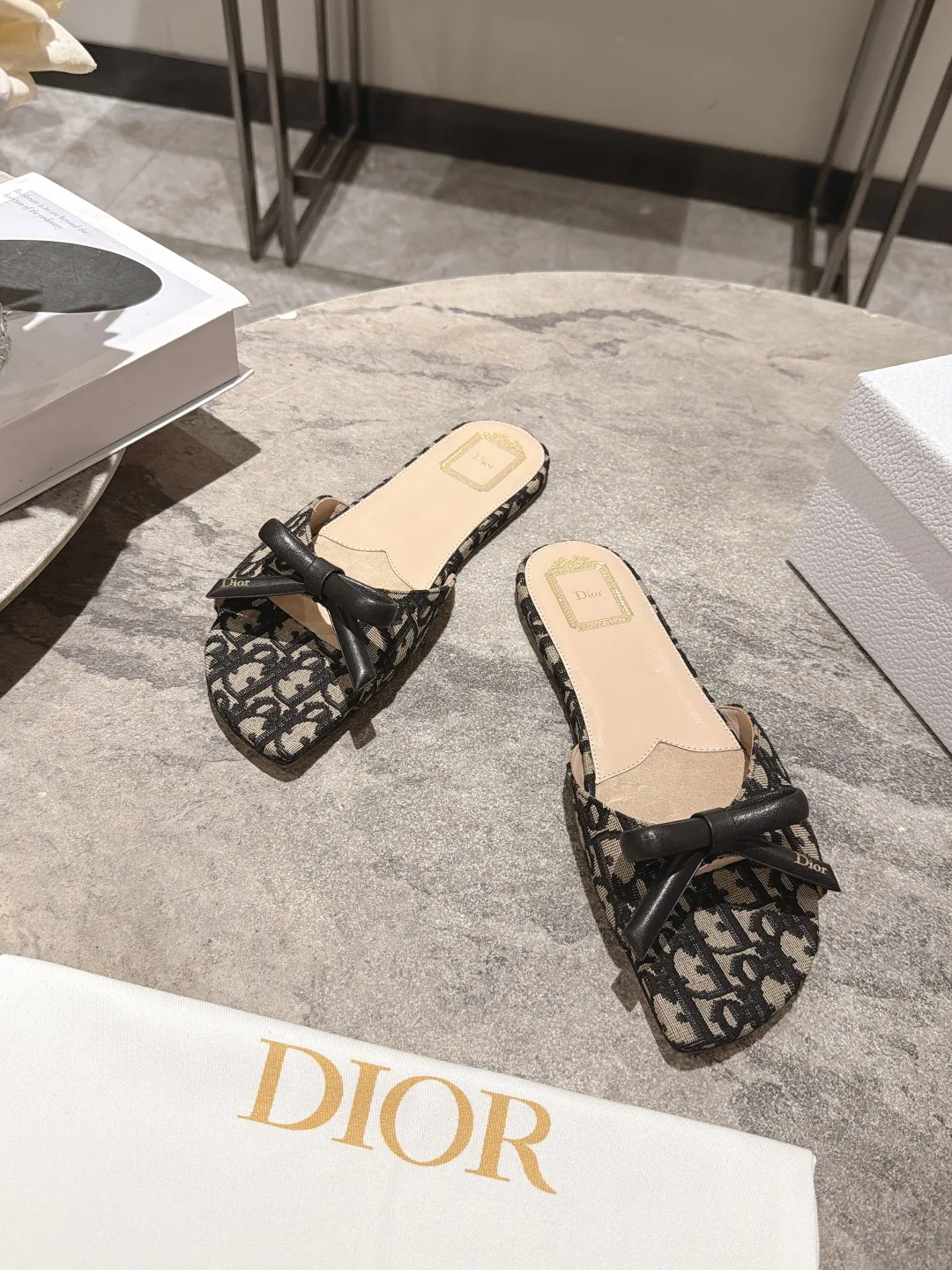 Босоножки Женские Christian Dior 17604615