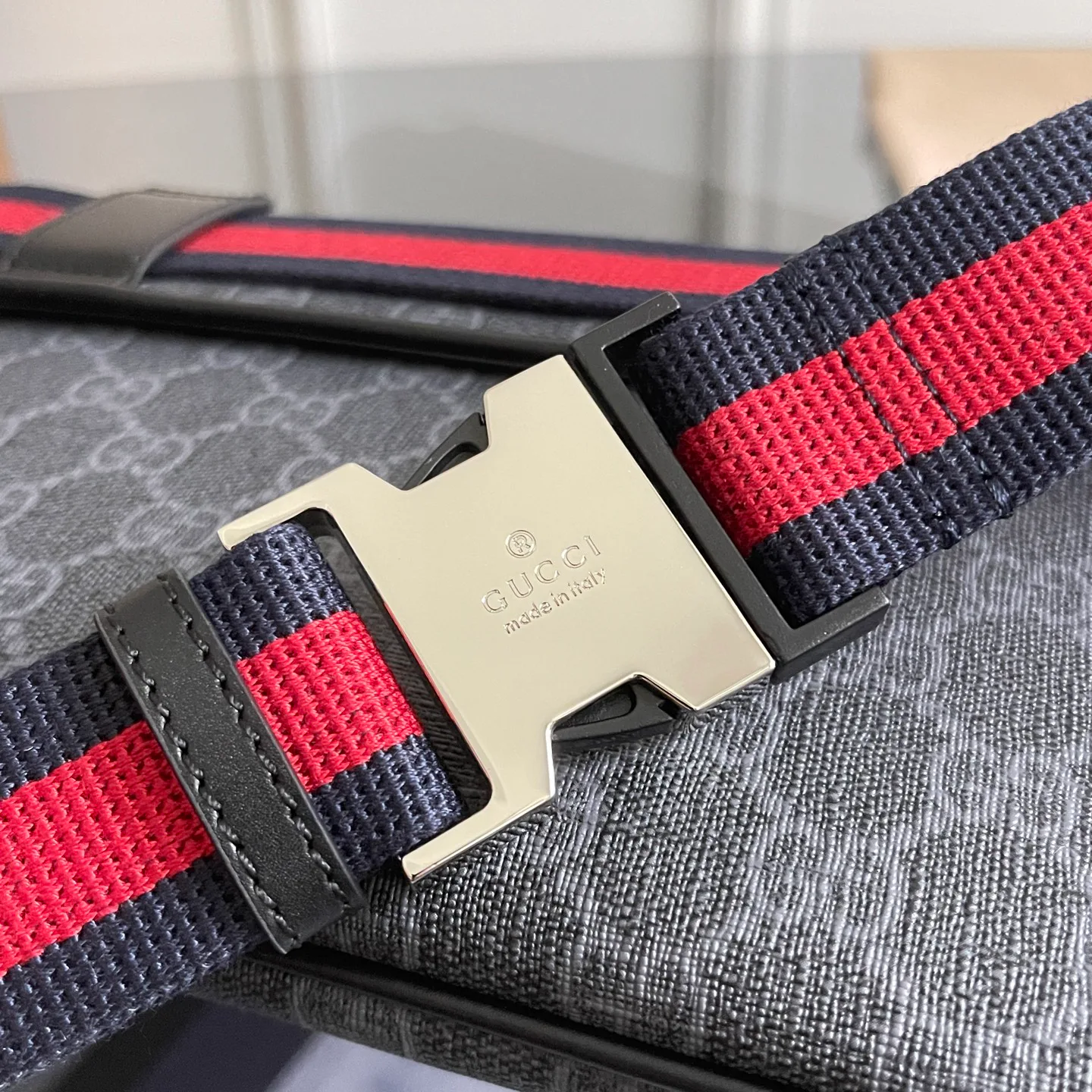 Классические Сумки Женские Gucci 13558885
