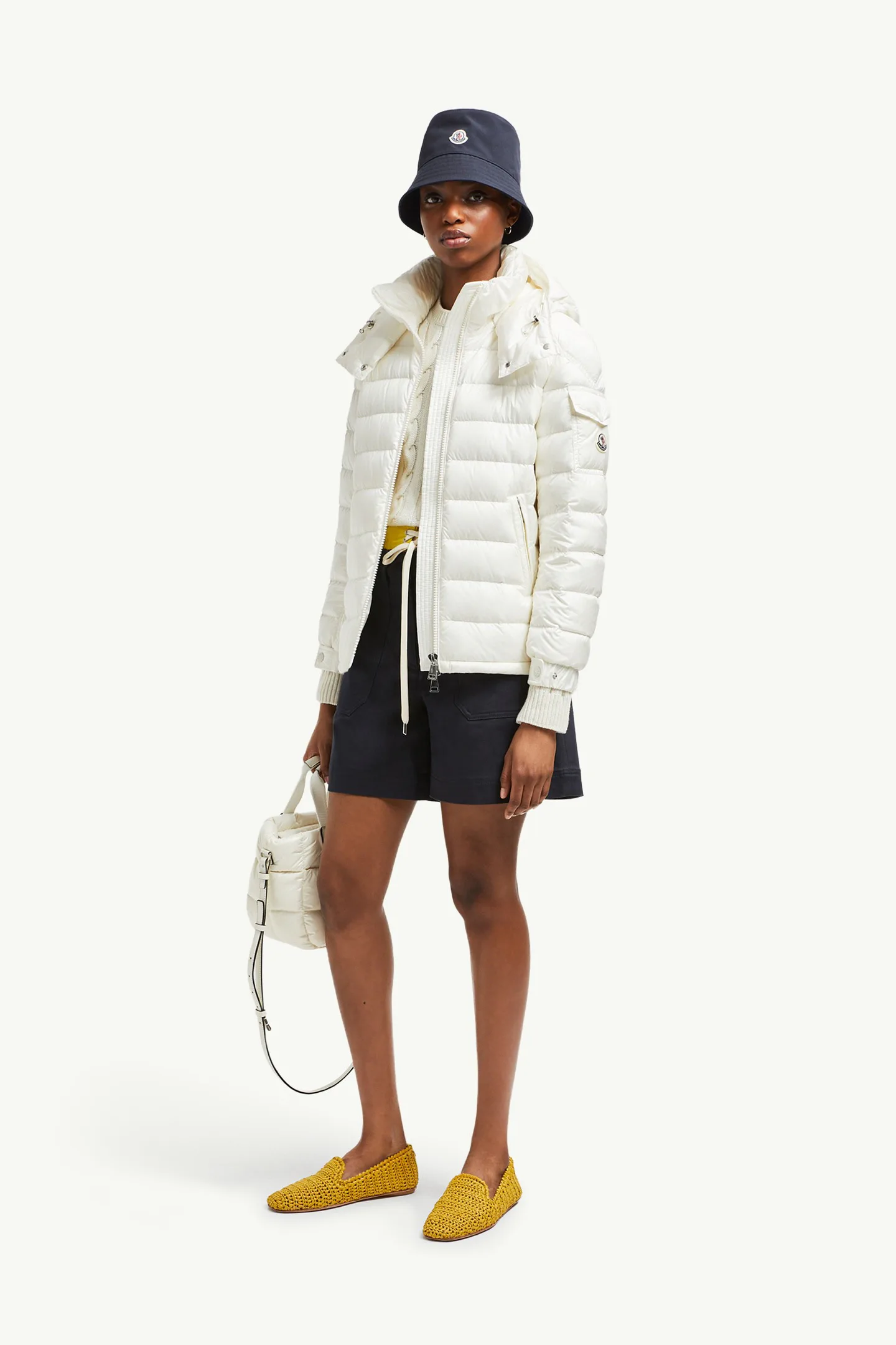 Куртки И Пуховики Женские Moncler 19488481
