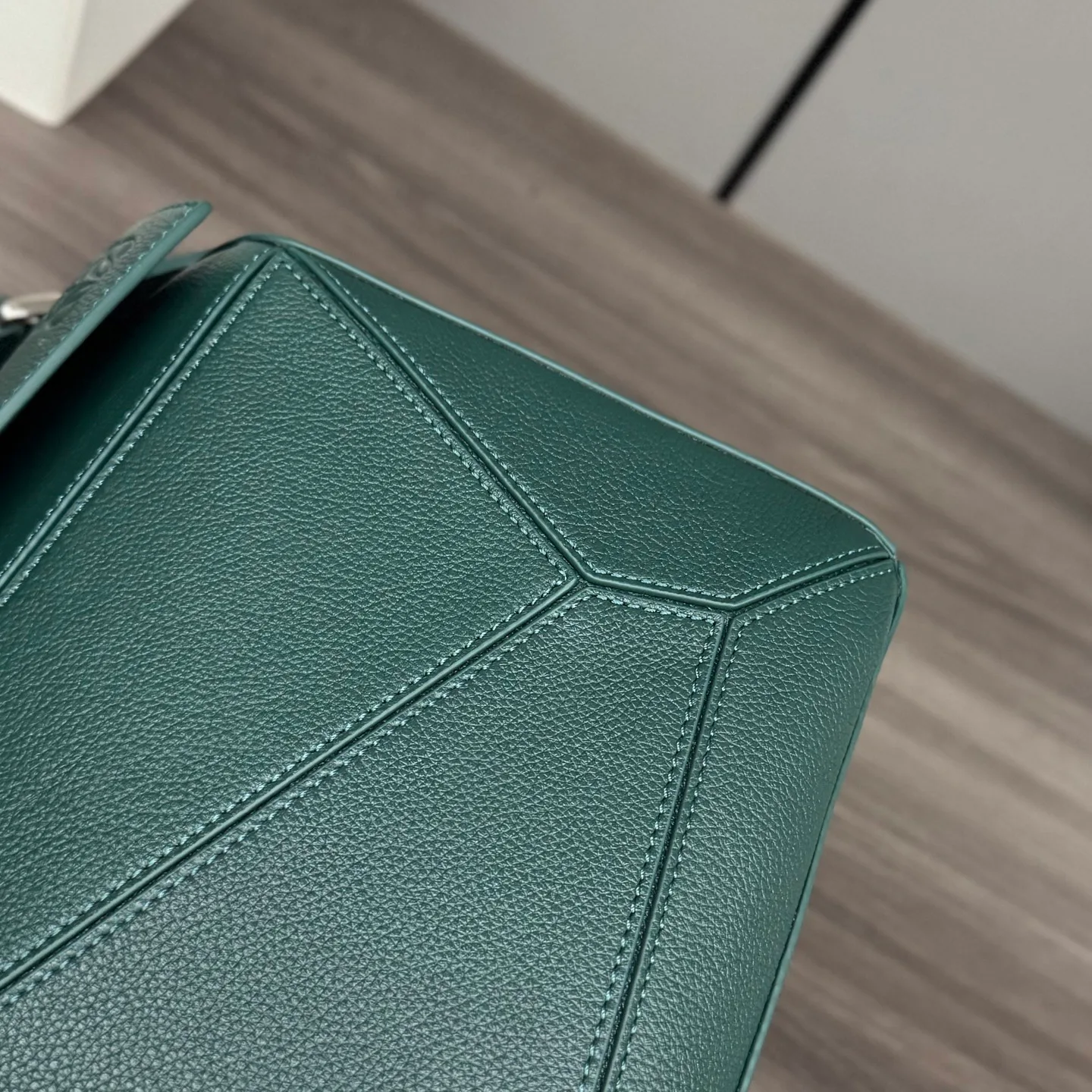 Сумки На Ремне Женские Loewe 11674545