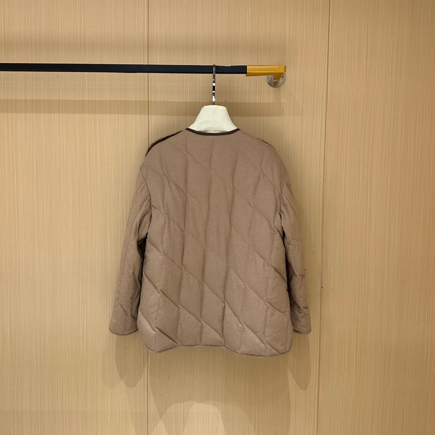 Куртки И Пуховики Женские Max Mara 612089