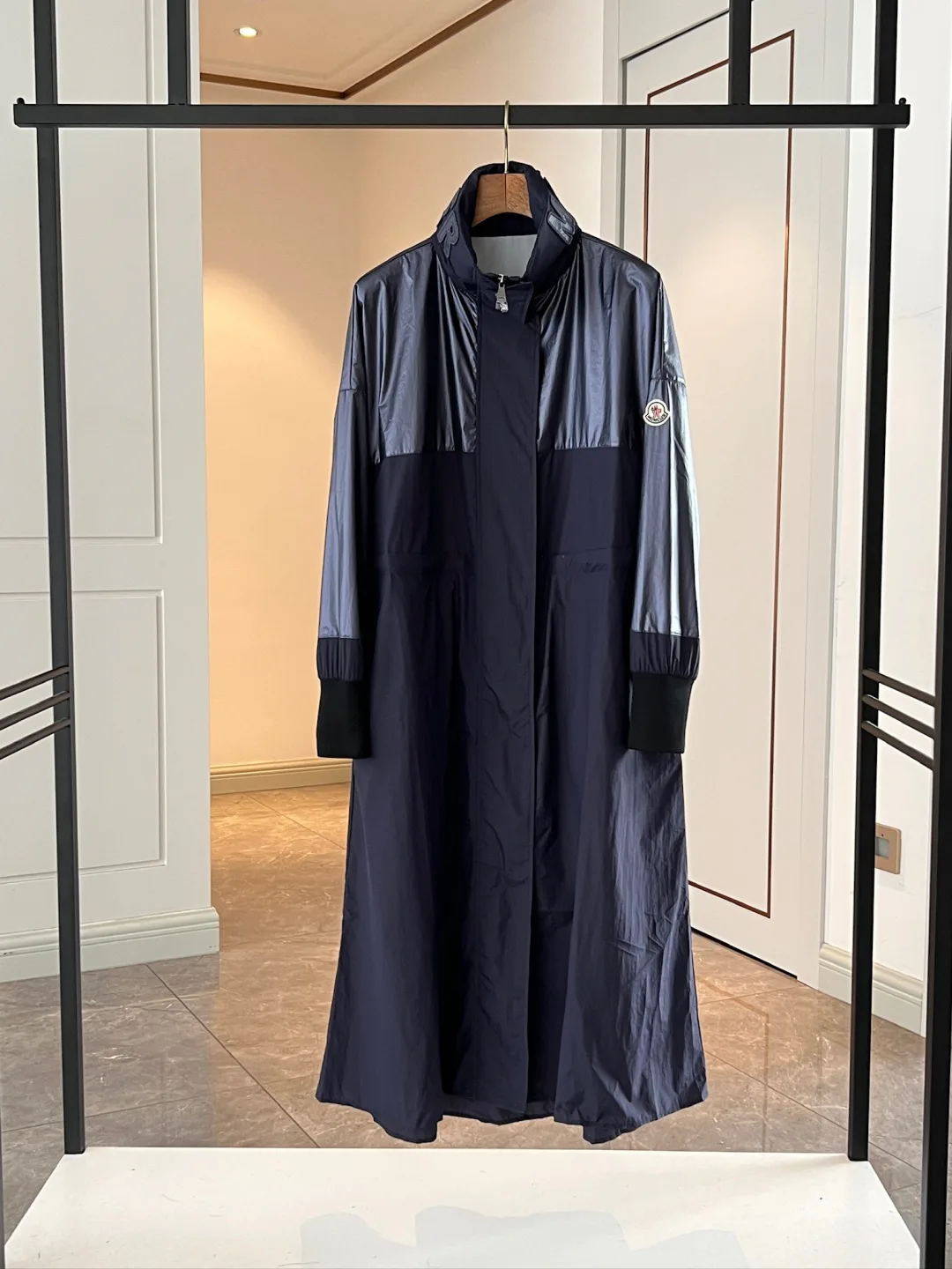 Куртки И Пуховики Женские Moncler 11489413