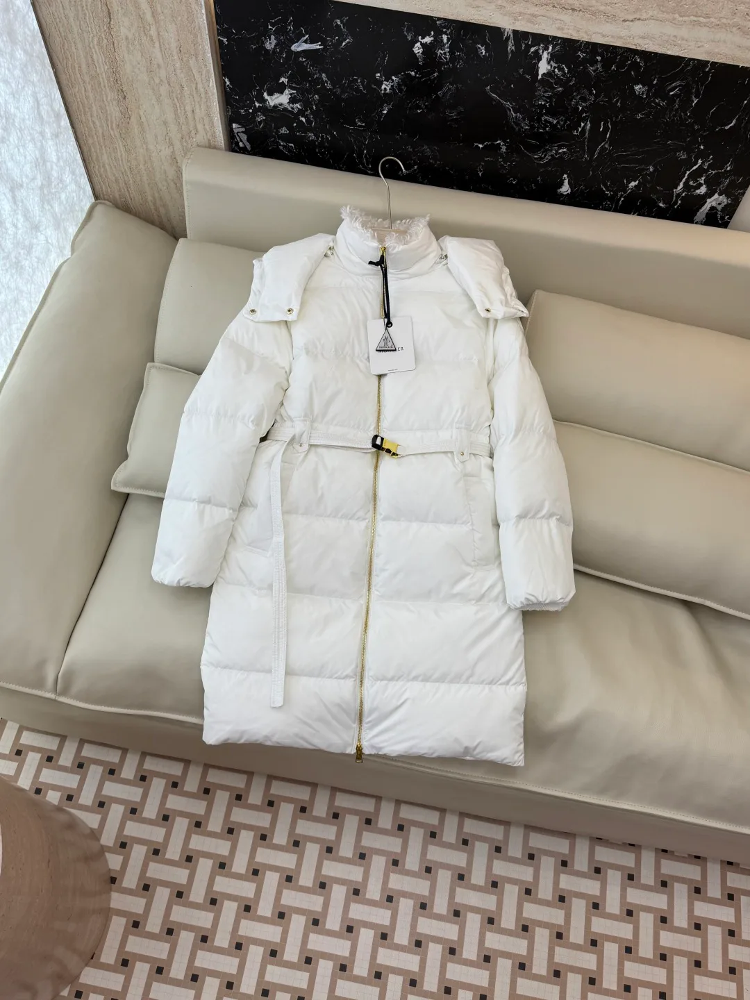 Куртки И Пуховики Женские Moncler 19572376