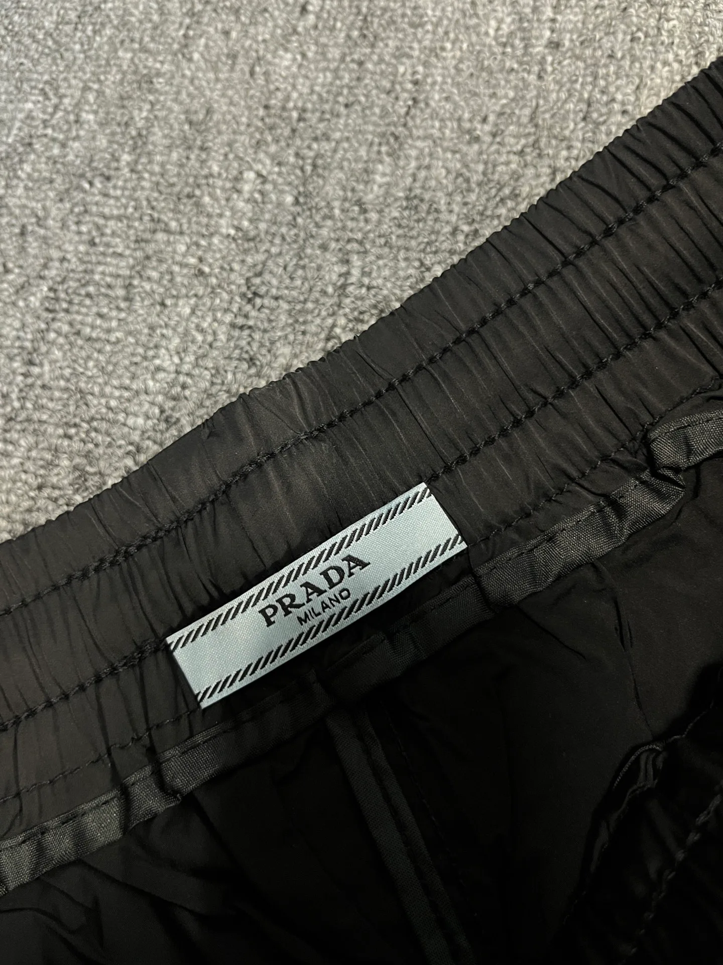 Шорты Мужские Prada 12640998