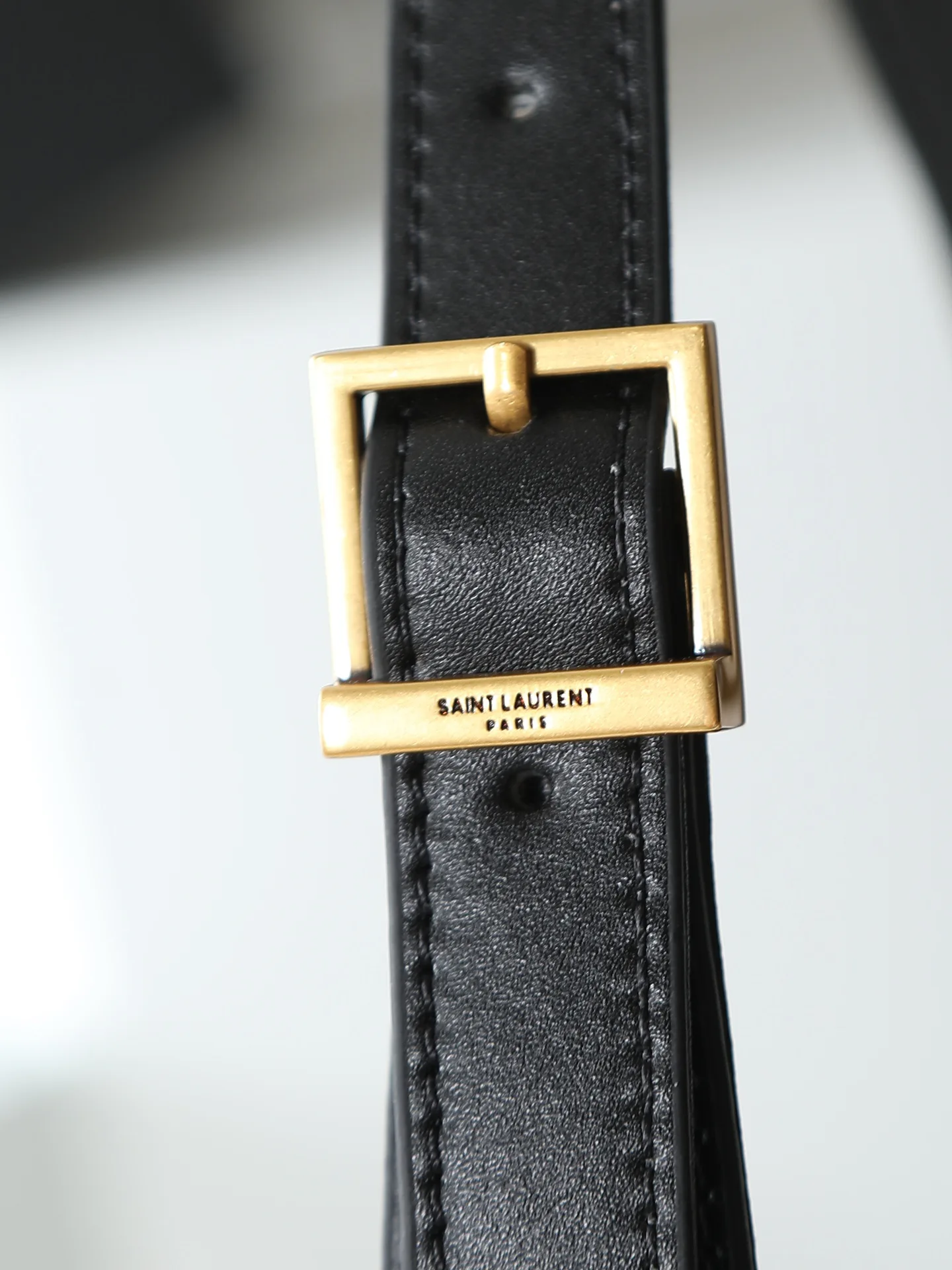 Классические Сумки Женские Saint Laurent 18005140