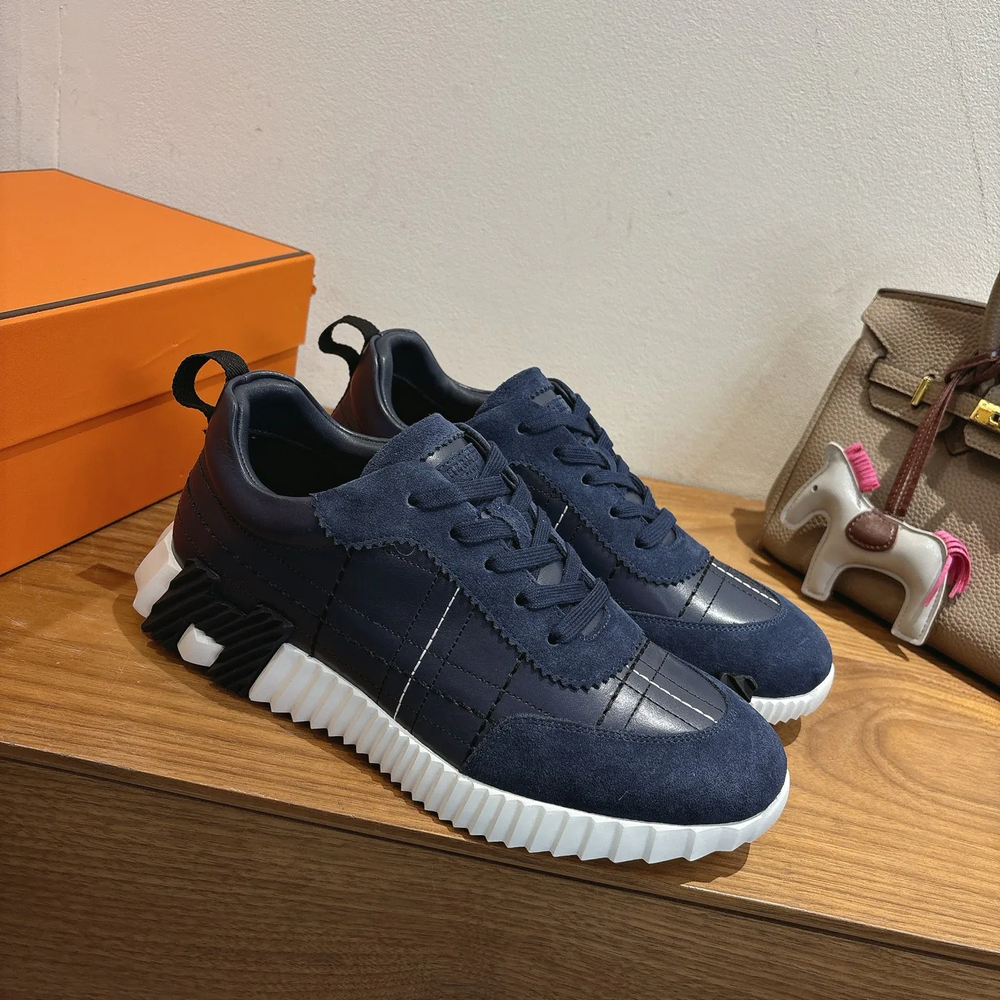 Кроссовки Женские Hermes 10031852