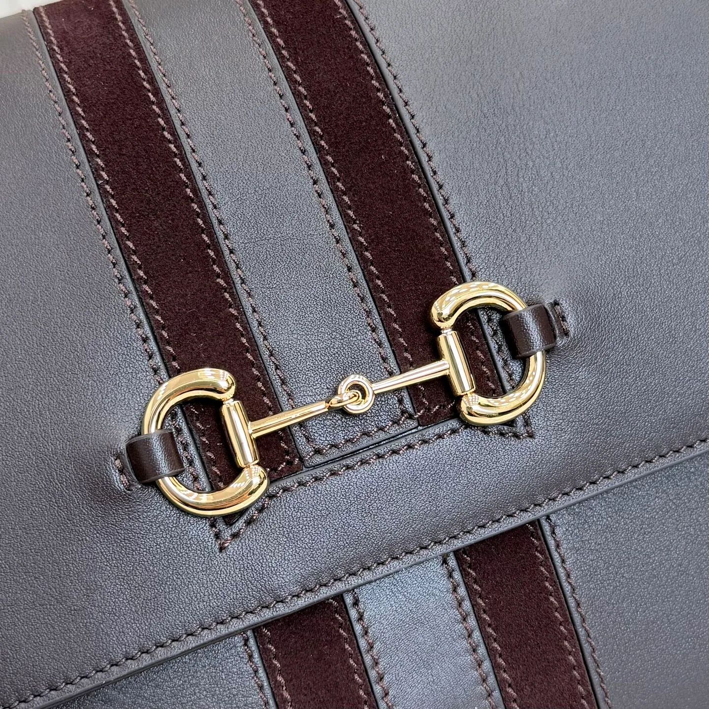 Классические Сумки Женские Gucci 18156485