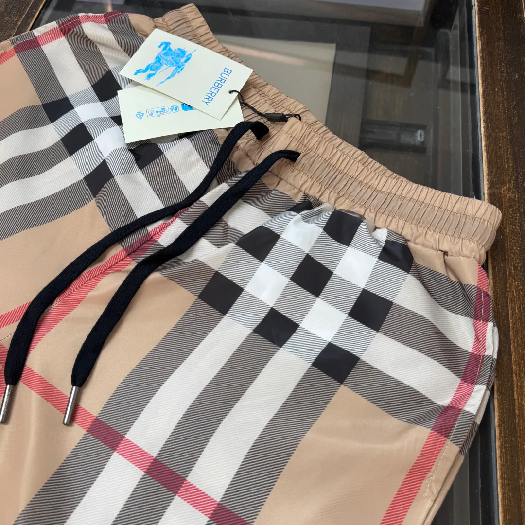 Шорты Мужские Burberry 11667998