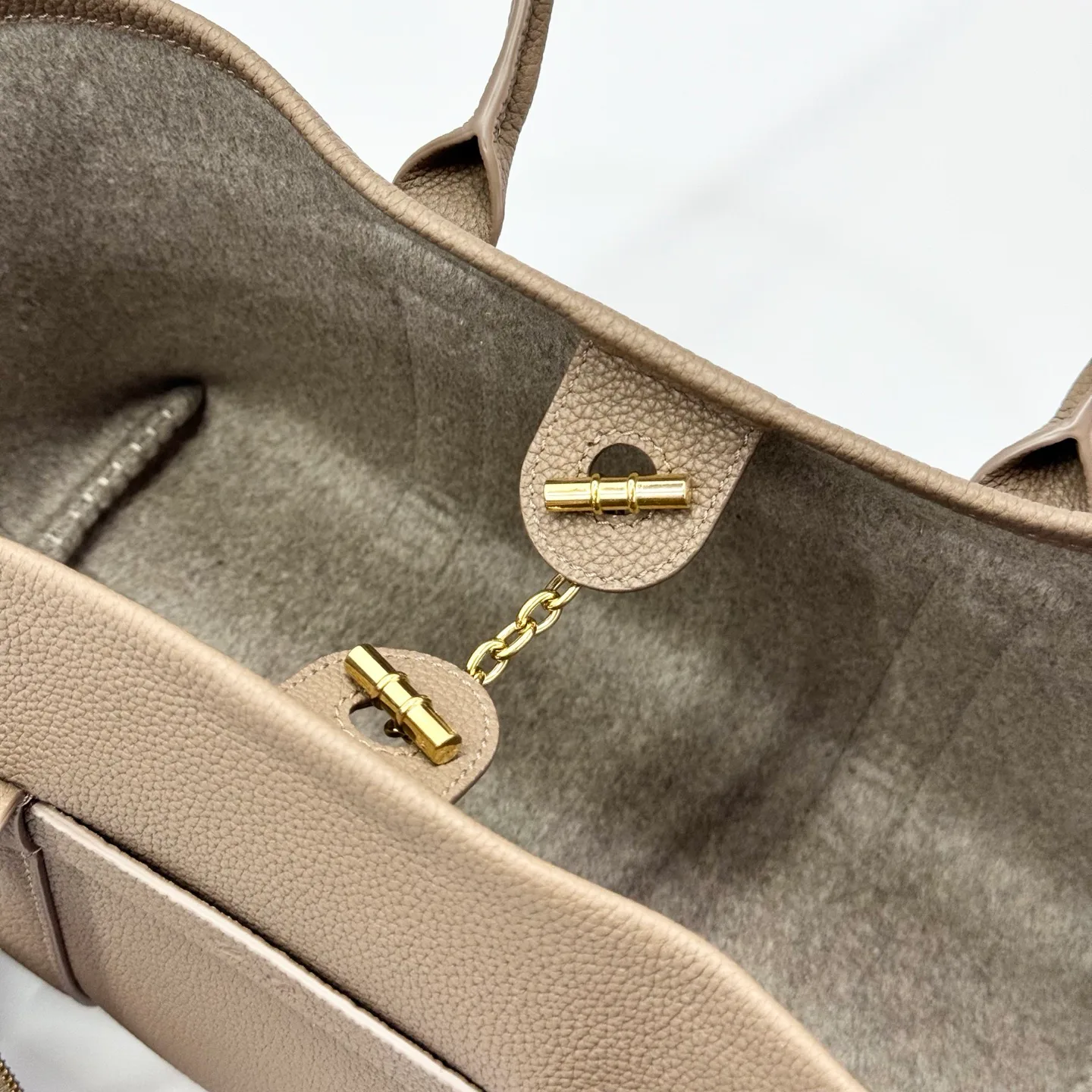 Классические Сумки Женские Loro Piana 11472619