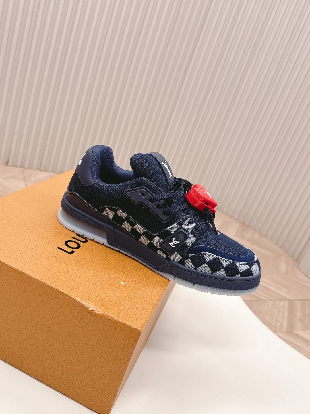 Кроссовки Женские Louis Vuitton 265246