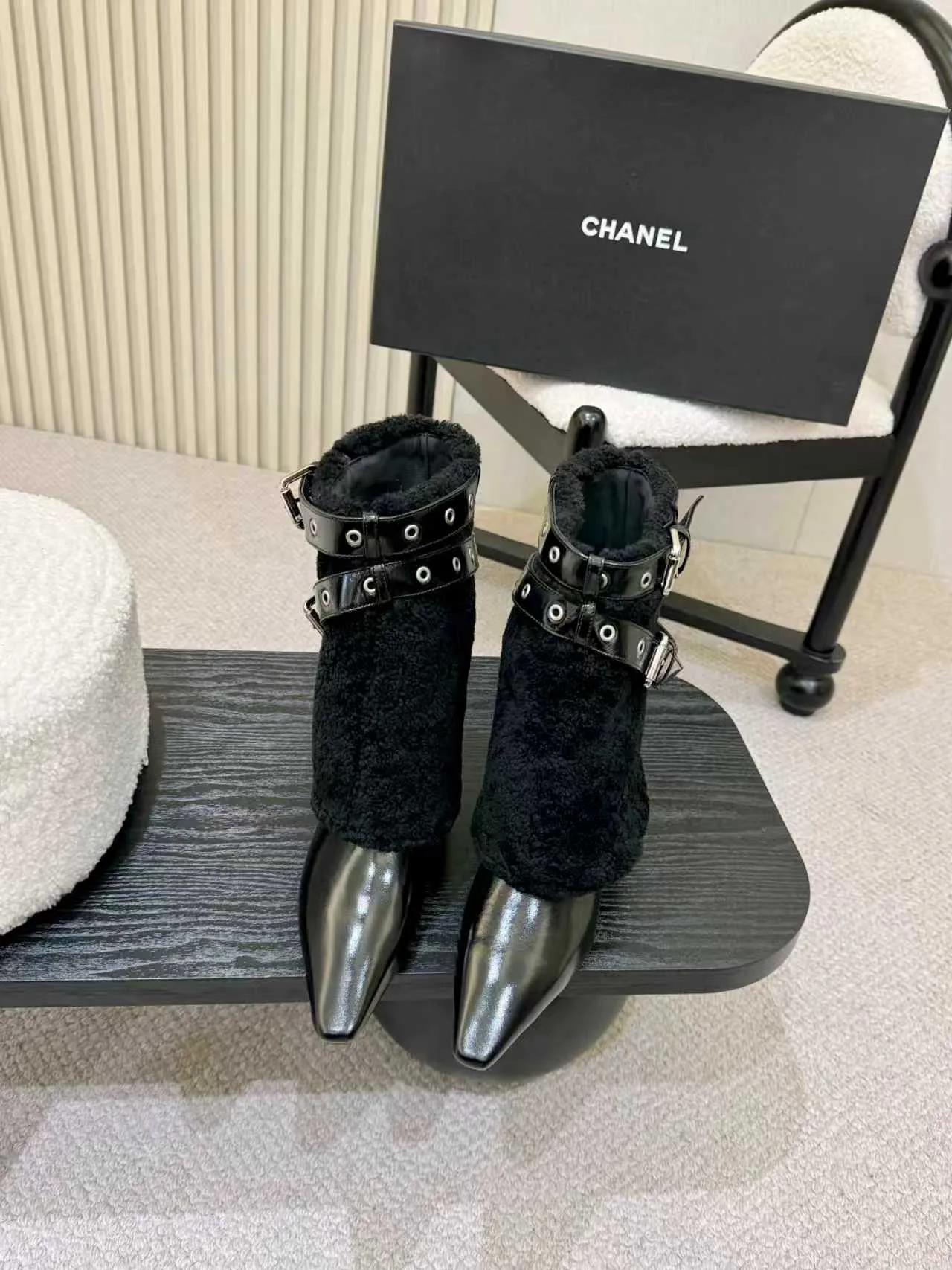 Ботинки Женские Chanel 1525540