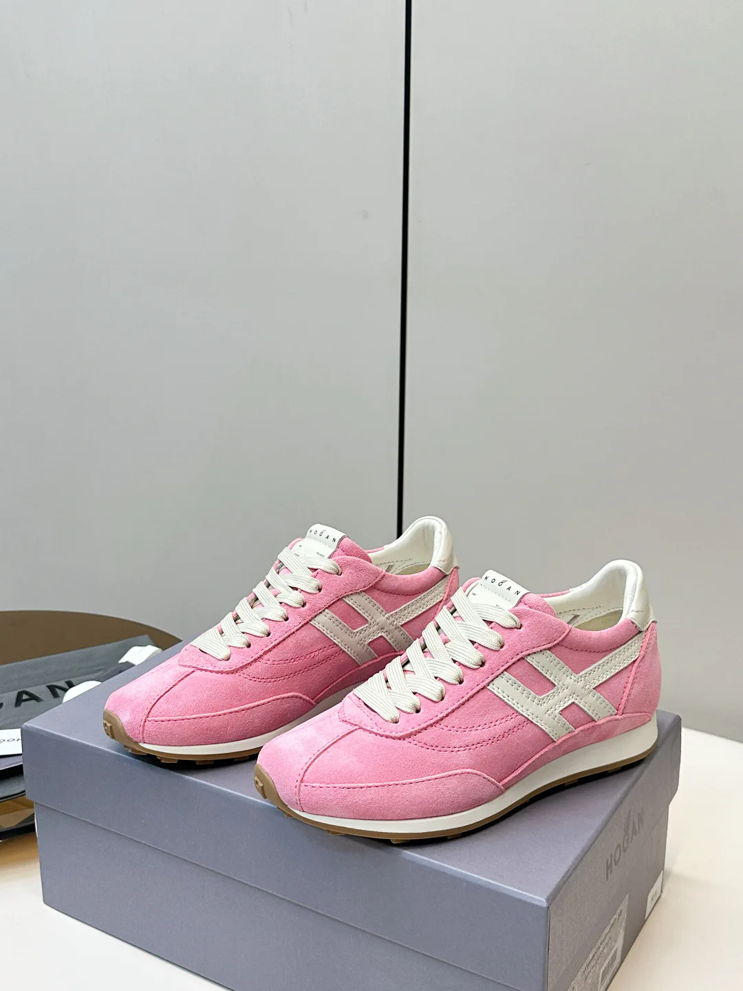 Кроссовки Женские Hogan 11424869