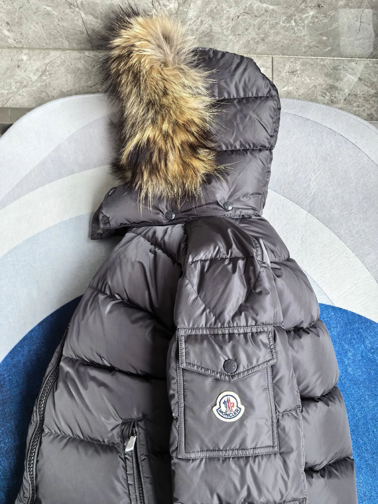 Куртки И Пуховики Женские Moncler 18761342
