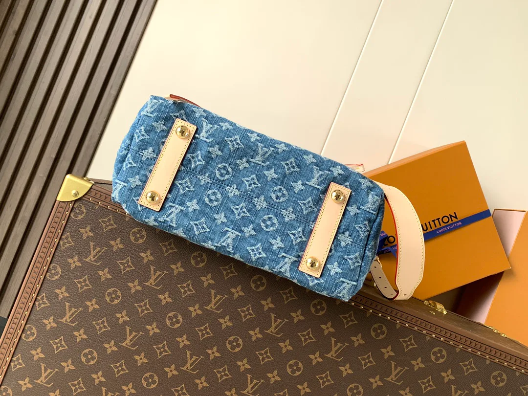 Сумки На Ремне Женские Louis Vuitton 13435277