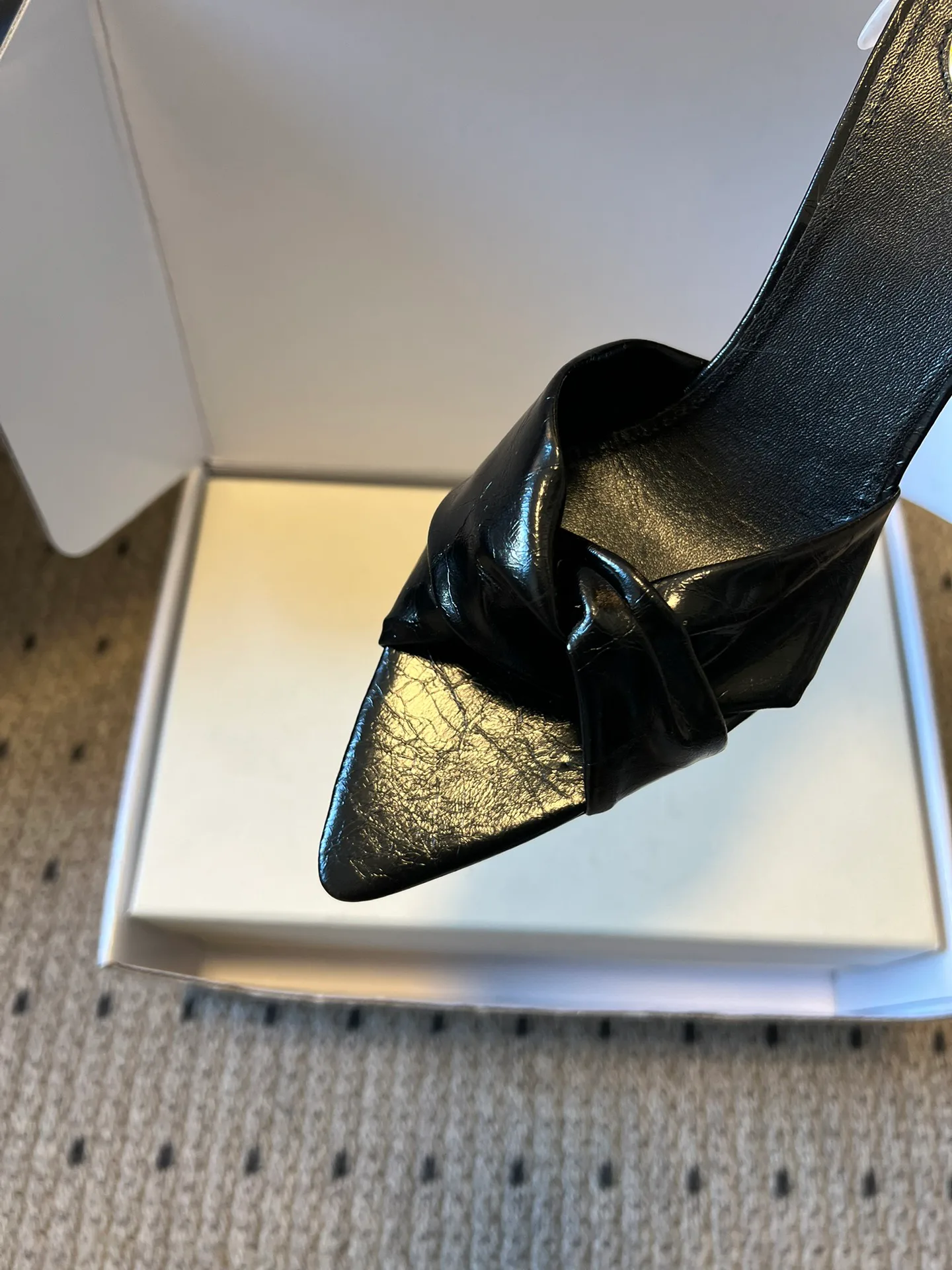 Босоножки Женские Saint Laurent 10835411