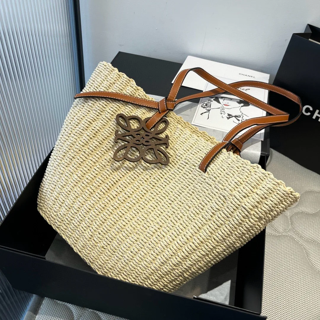 Классические Сумки Женские Loewe 11633340
