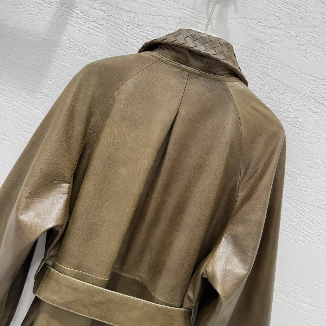 Кожаные Куртки И Дублёнки Женские Bottega Veneta 10207298