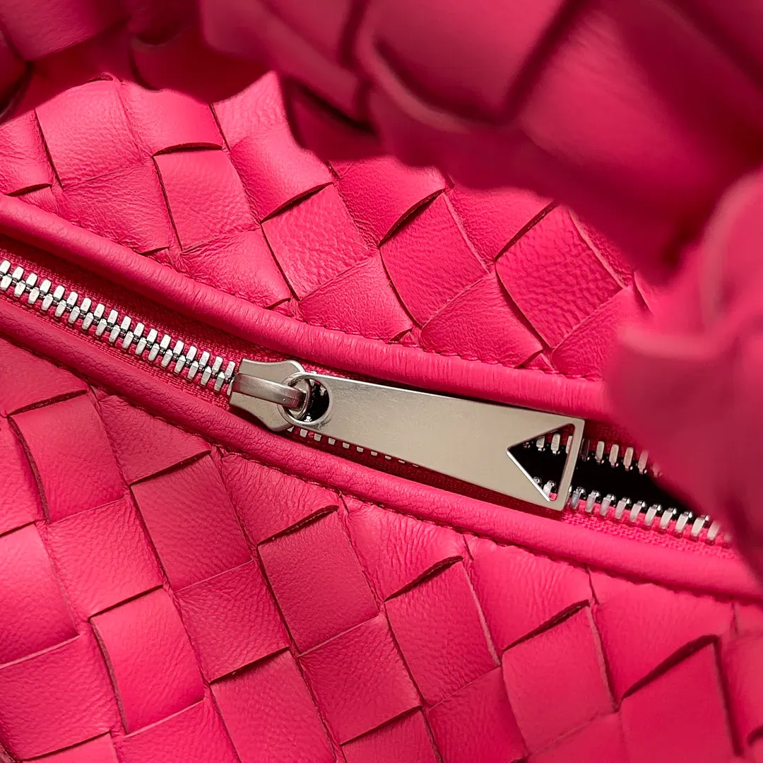 Клатчи Женские Bottega Veneta 645710