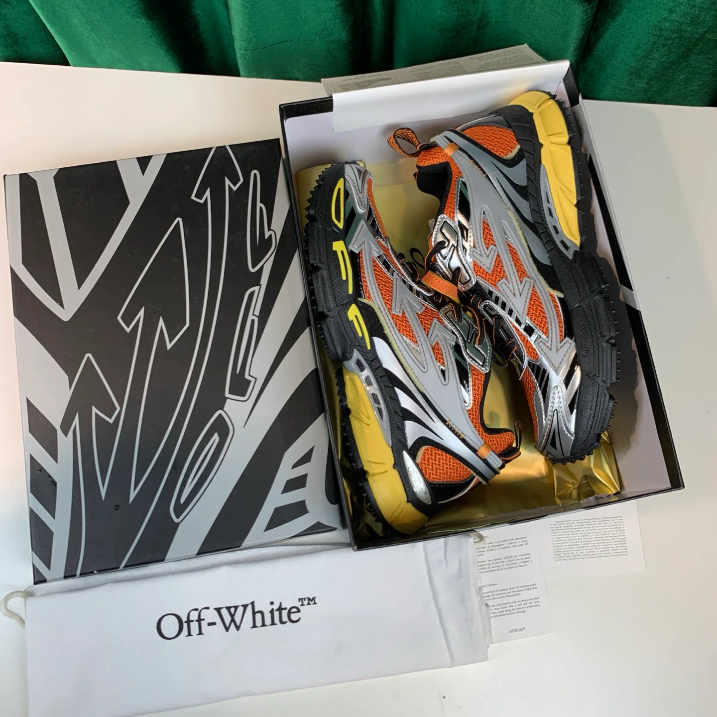 Кроссовки Женские Off-White 1106605