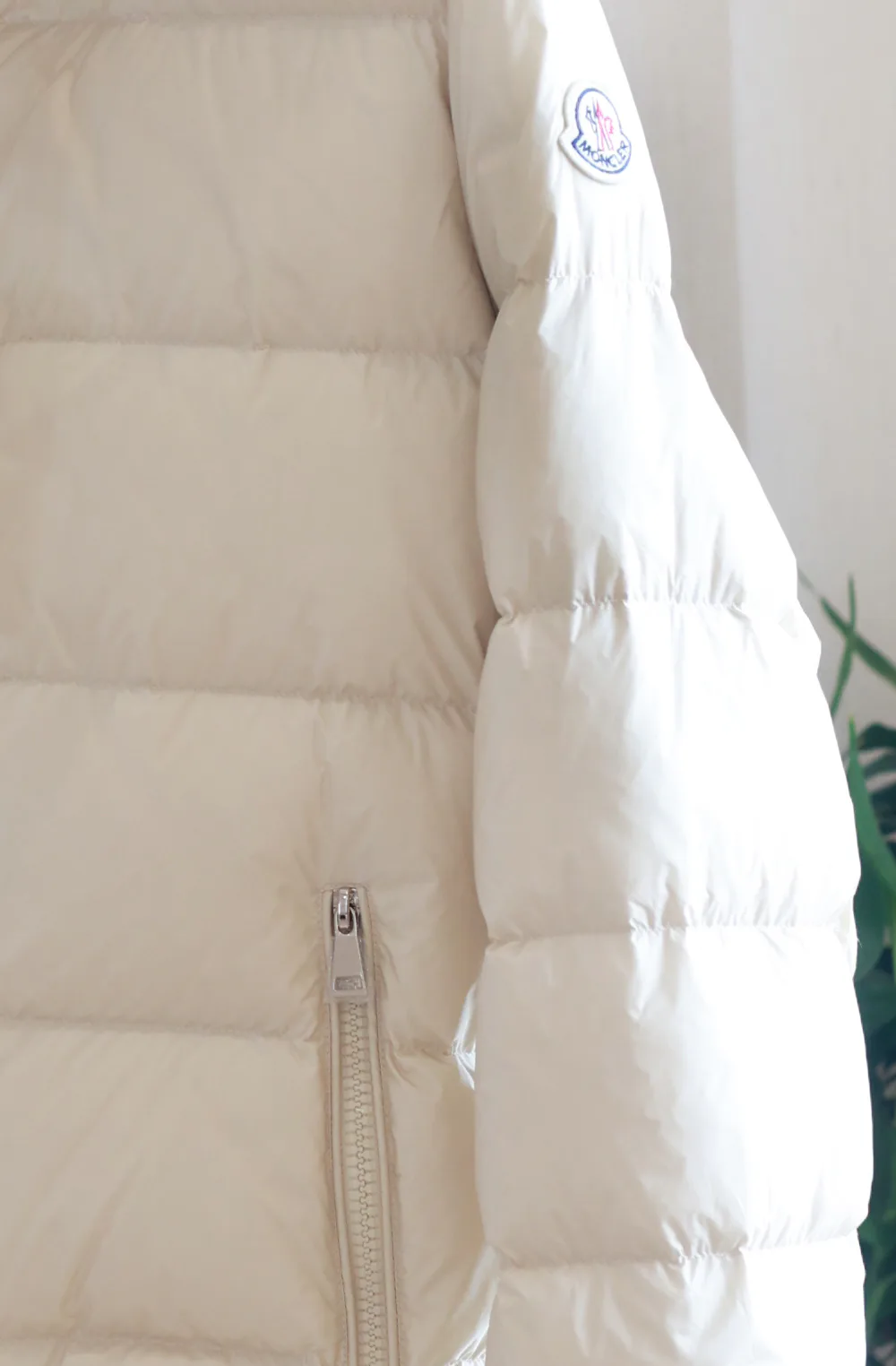 Куртки И Пуховики Женские Moncler 18184492