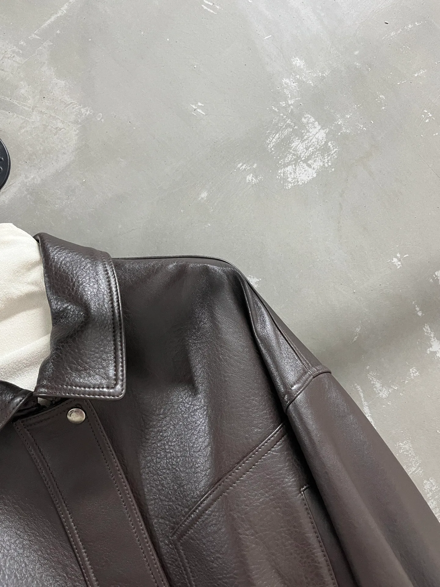 Кожаные Куртки И Дублёнки Женские Saint Laurent 18172832