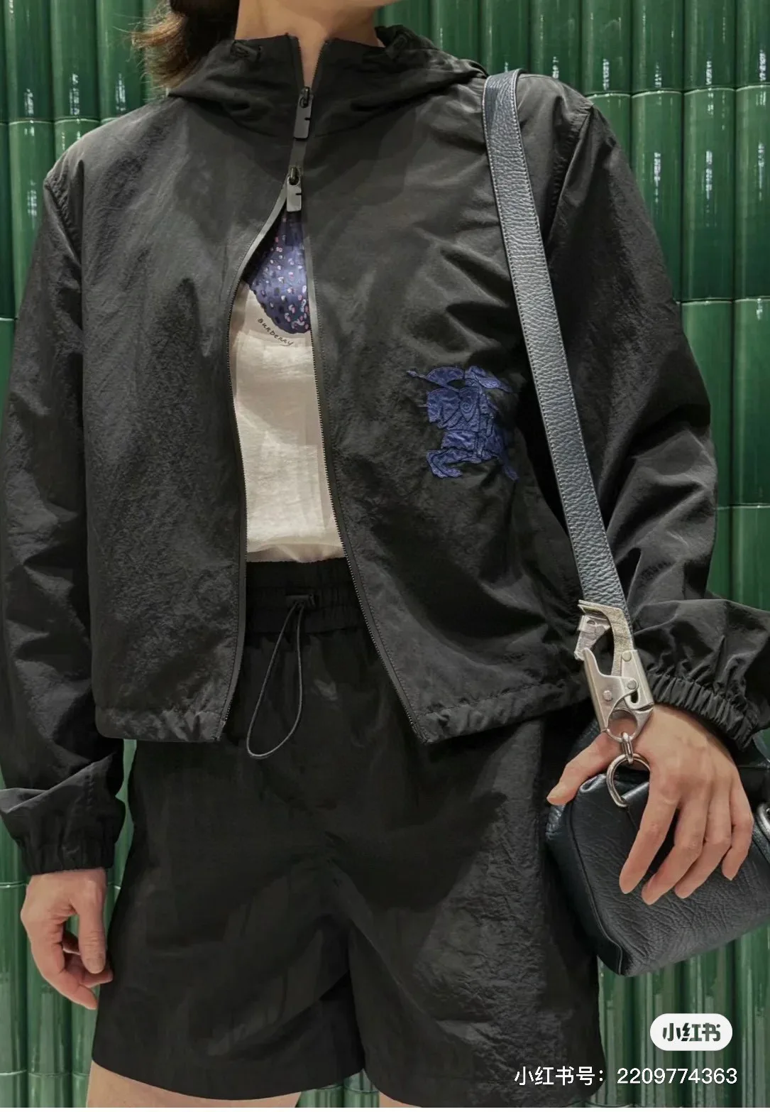 Куртки И Пуховики Женские Burberry 10898908