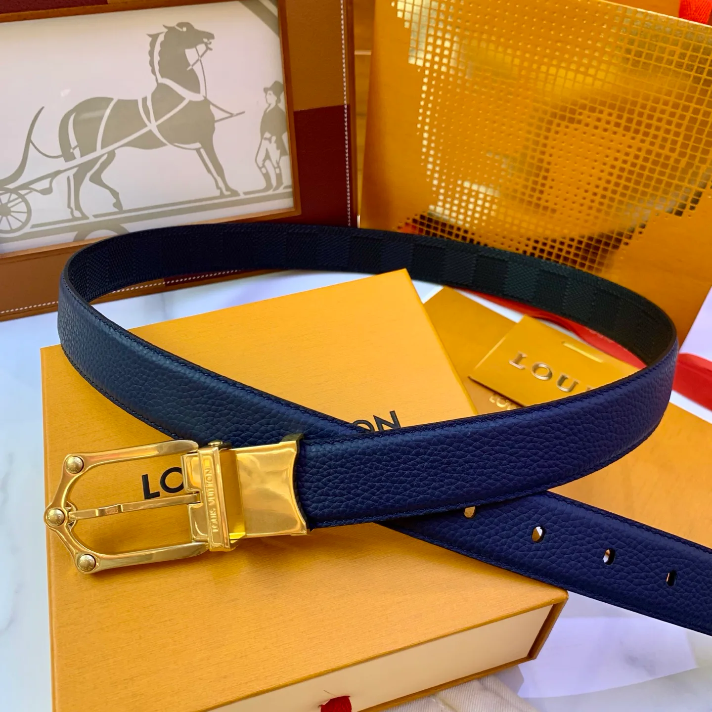 Ремни Louis Vuitton 17638909