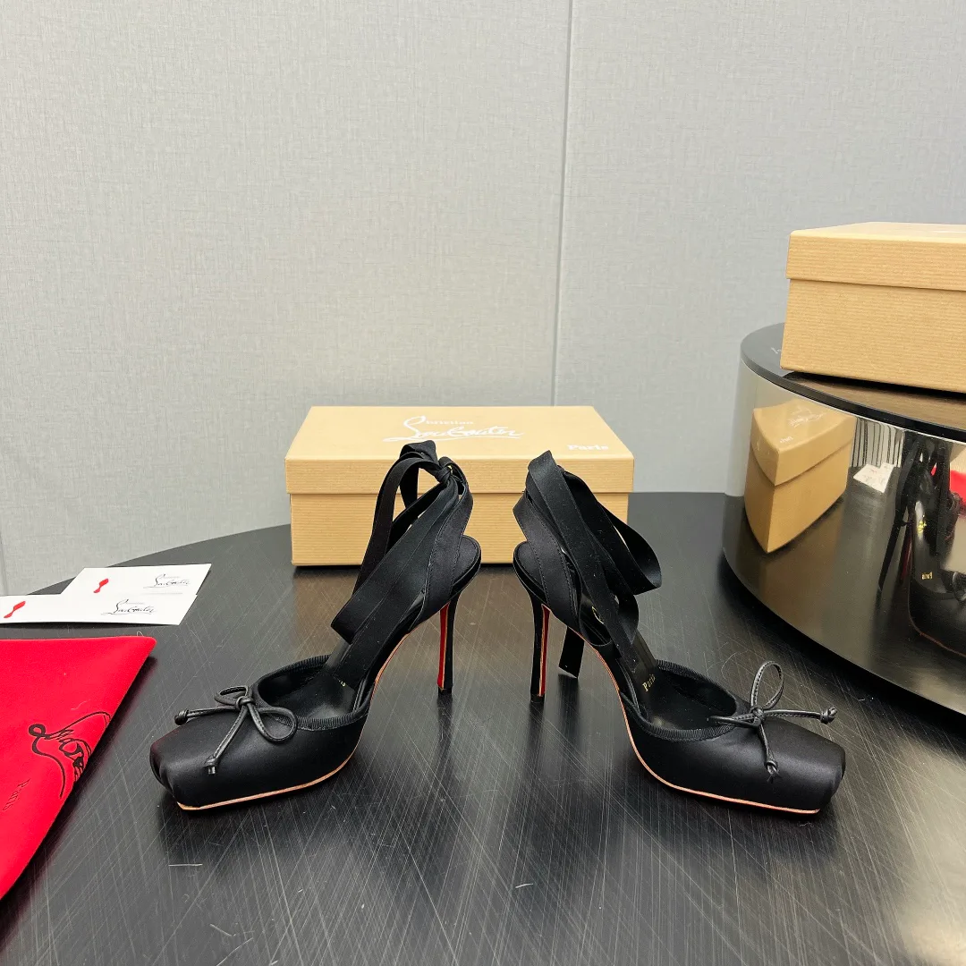 Туфли Женские Christian Louboutin 401896