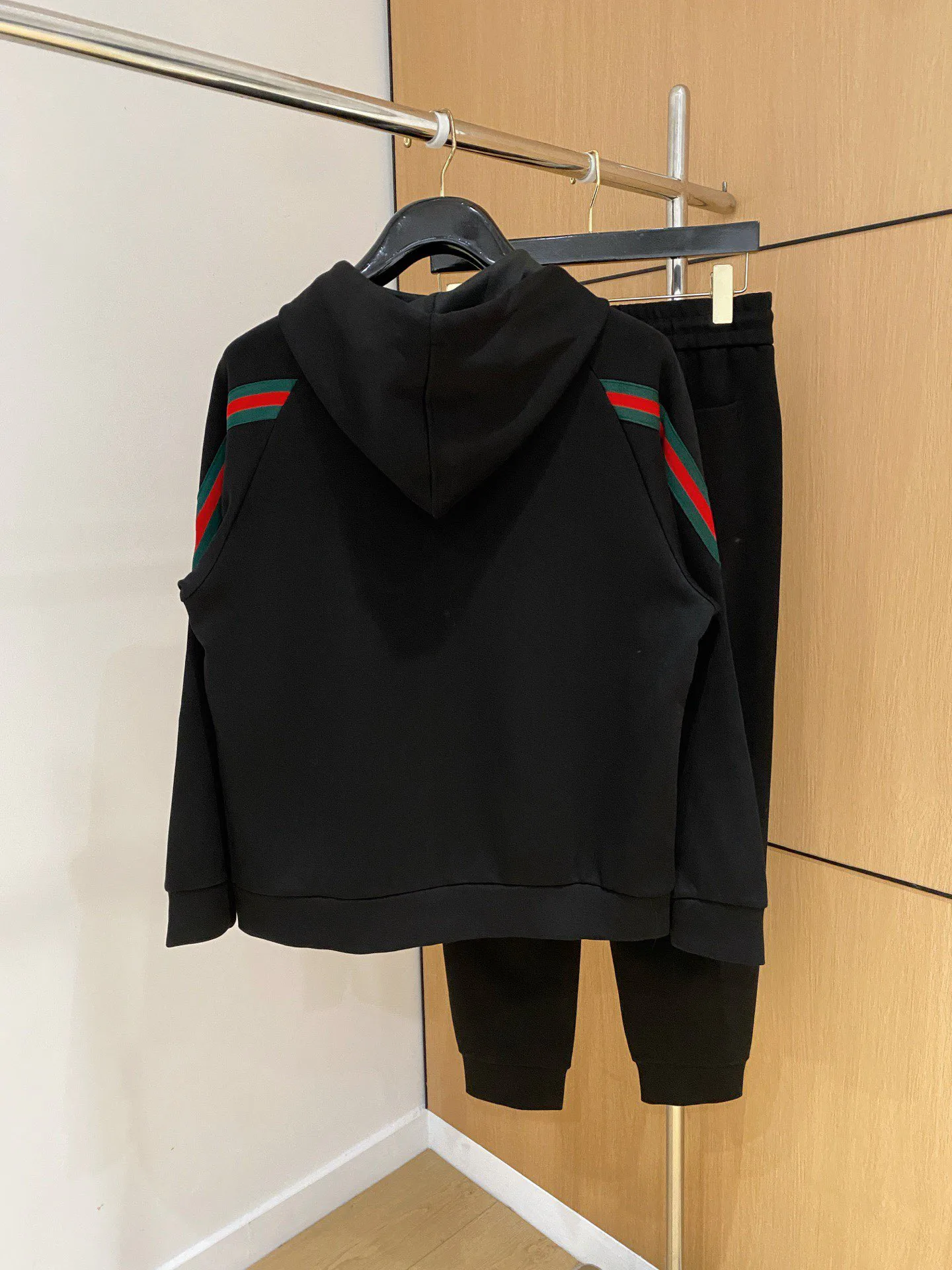 Костюмы Мужские Gucci 806781